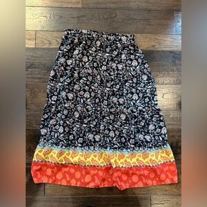 Vince Camuto Skirt- size Medium